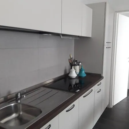 Apartment Quiet And Comfortable In Porta Romana Milan